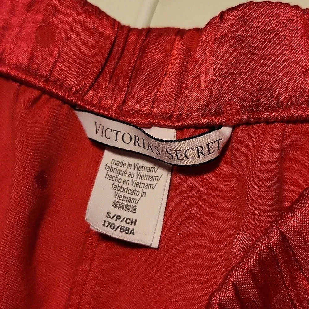 Victoria secret super soft silk sexy red bottoms sleepwear Valentines day ♥️ - Picture 2 of 3